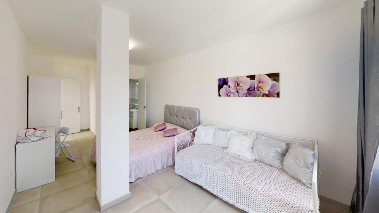 Vv Las Buganvillas Maspalomas - Cocina Y Habitaciones Con Banos Privados ภายนอก รูปภาพ